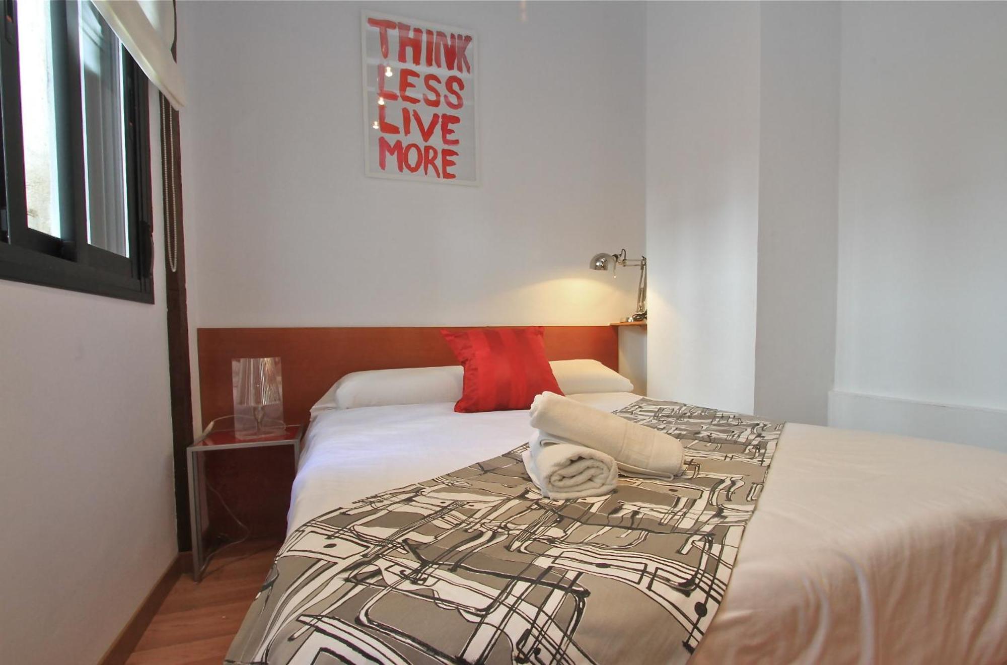 Apartamentos Inside Alhacaba Гранада Номер фото