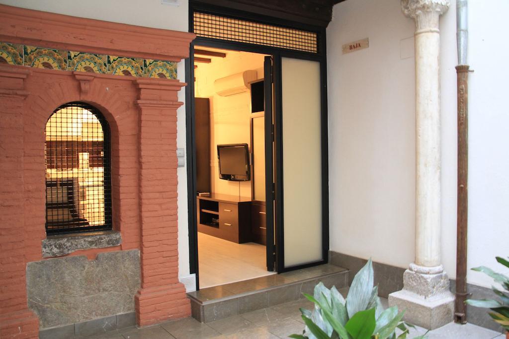 Apartamentos Inside Alhacaba Гранада Номер фото